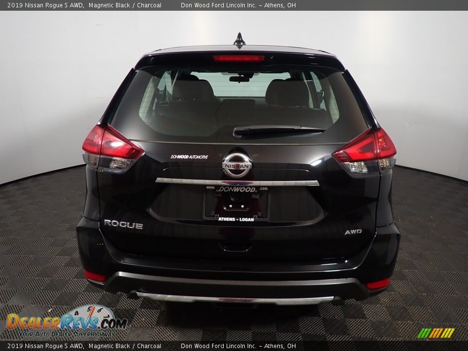 2019 Nissan Rogue S AWD Magnetic Black / Charcoal Photo #13
