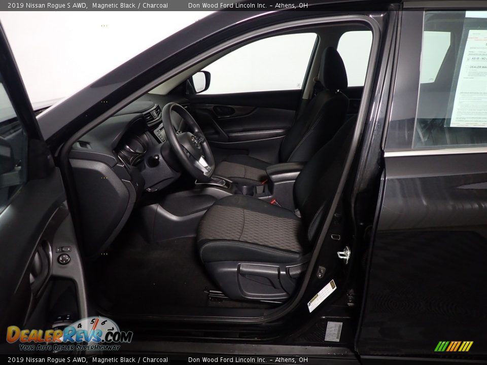 2019 Nissan Rogue S AWD Magnetic Black / Charcoal Photo #22