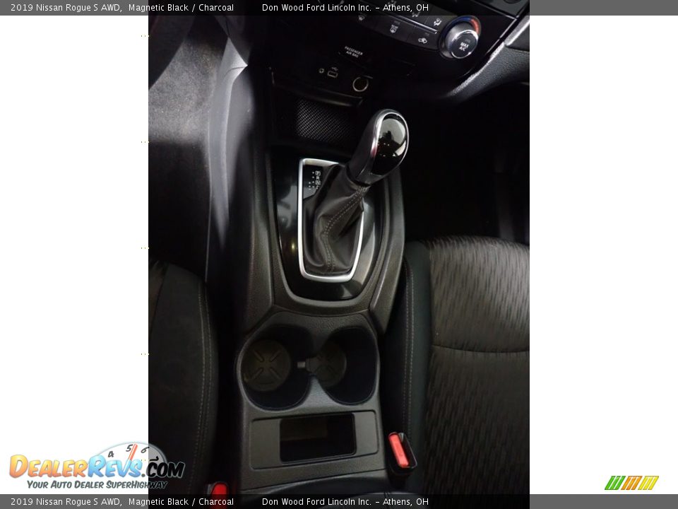 2019 Nissan Rogue S AWD Magnetic Black / Charcoal Photo #32