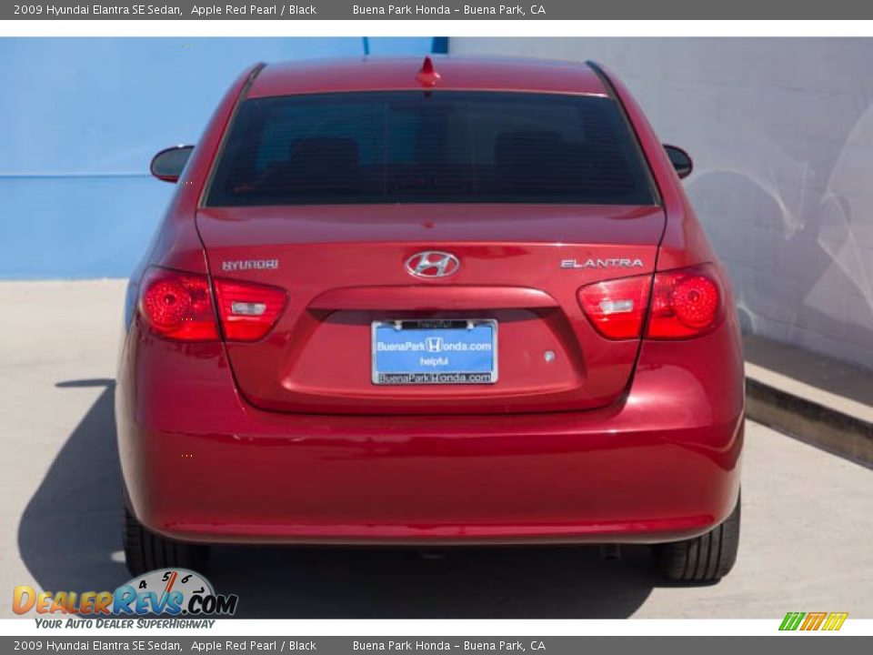 2009 Hyundai Elantra SE Sedan Apple Red Pearl / Black Photo #9