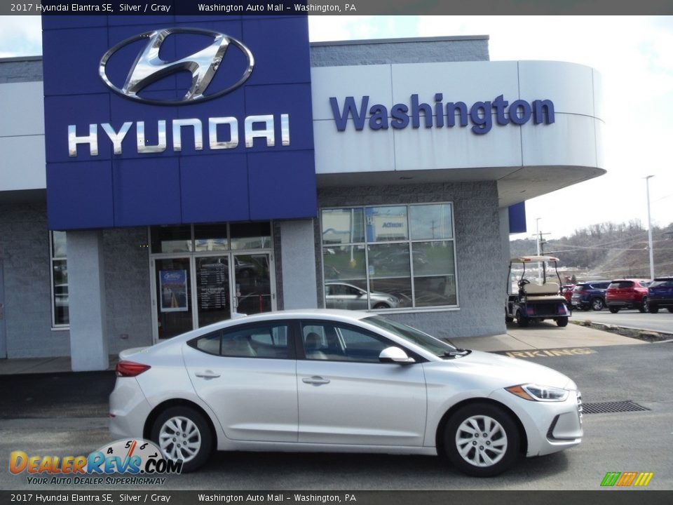 2017 Hyundai Elantra SE Silver / Gray Photo #2