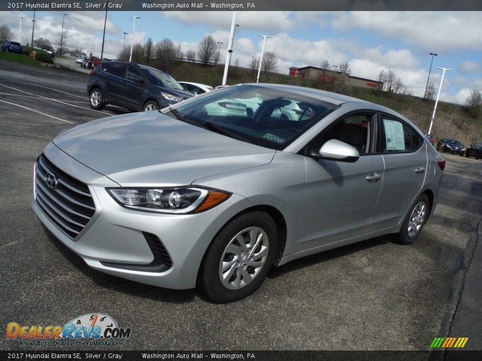 2017 Hyundai Elantra SE Silver / Gray Photo #5