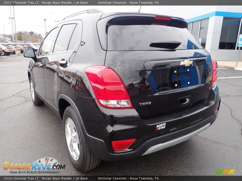 2019 Chevrolet Trax LT Mosaic Black Metallic / Jet Black Photo #5