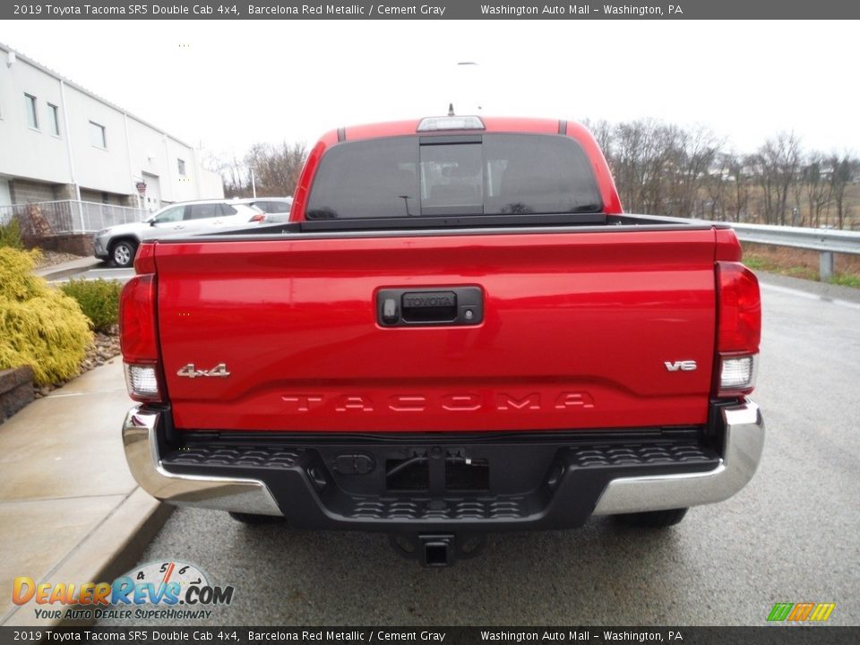 2019 Toyota Tacoma SR5 Double Cab 4x4 Barcelona Red Metallic / Cement Gray Photo #17