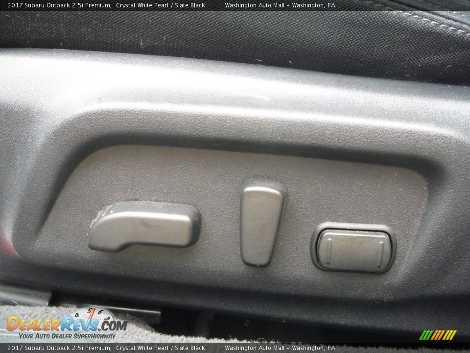 2017 Subaru Outback 2.5i Premium Crystal White Pearl / Slate Black Photo #23