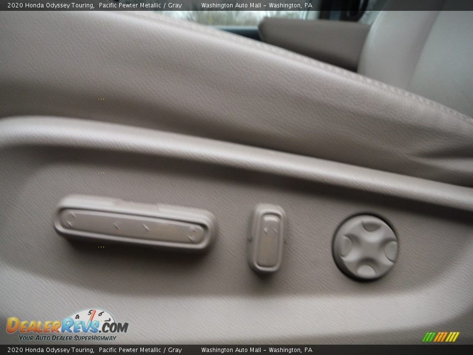 2020 Honda Odyssey Touring Pacific Pewter Metallic / Gray Photo #24