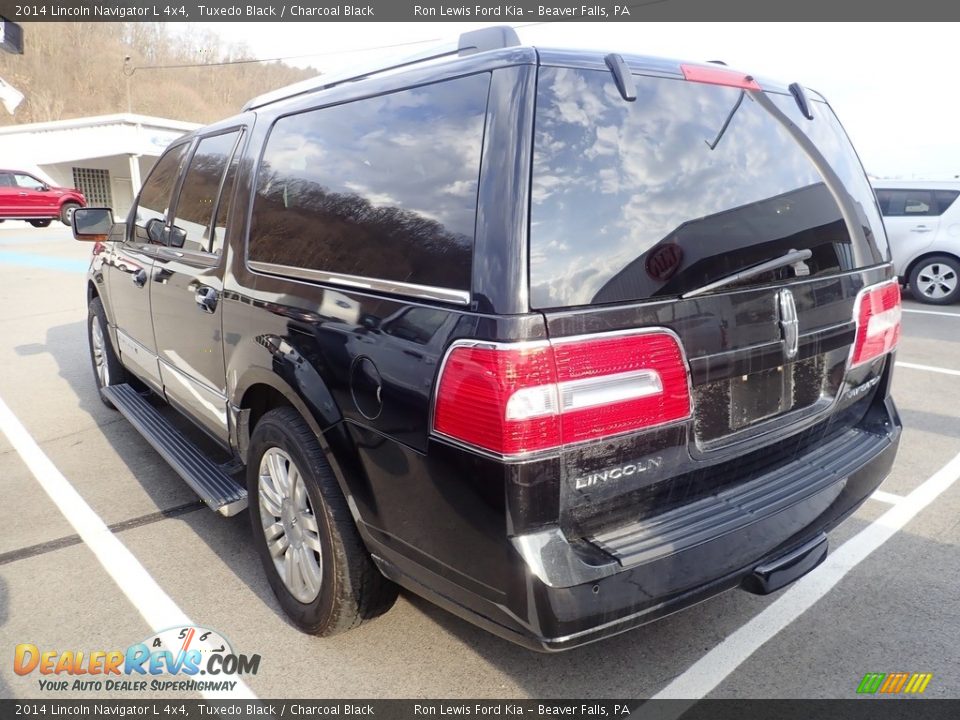 2014 Lincoln Navigator L 4x4 Tuxedo Black / Charcoal Black Photo #3