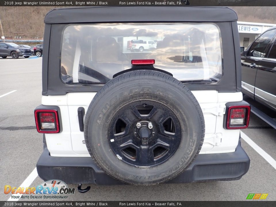 2018 Jeep Wrangler Unlimited Sport 4x4 Bright White / Black Photo #3