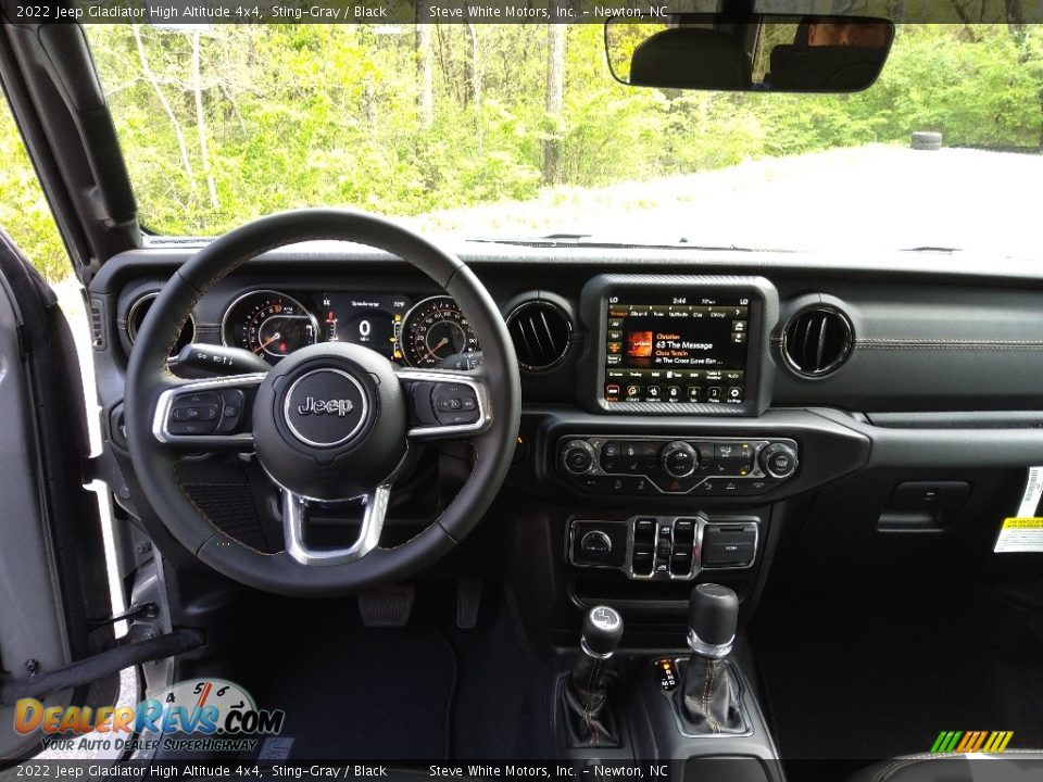 2022 Jeep Gladiator High Altitude 4x4 Sting-Gray / Black Photo #17