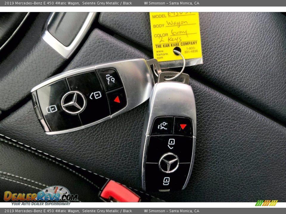Keys of 2019 Mercedes-Benz E 450 4Matic Wagon Photo #11