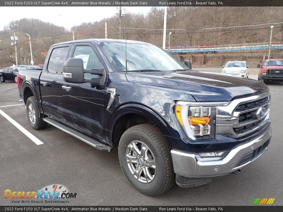 2022 Ford F150 XLT SuperCrew 4x4 Antimatter Blue Metallic / Medium Dark Slate Photo #2