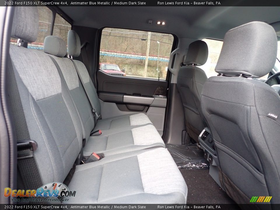 2022 Ford F150 XLT SuperCrew 4x4 Antimatter Blue Metallic / Medium Dark Slate Photo #9