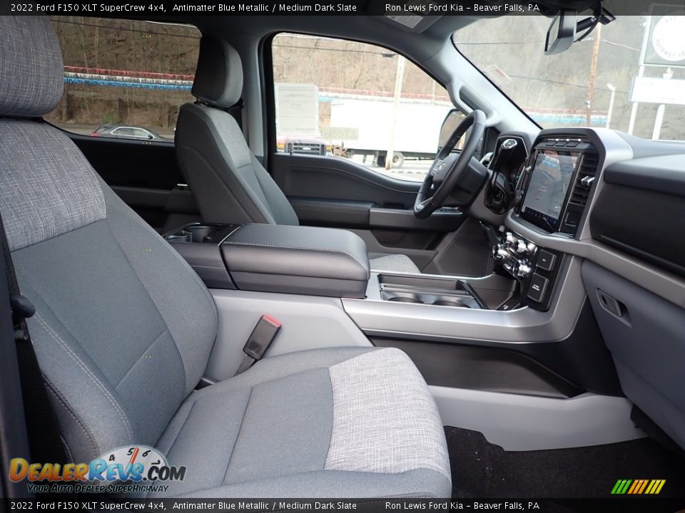 2022 Ford F150 XLT SuperCrew 4x4 Antimatter Blue Metallic / Medium Dark Slate Photo #10
