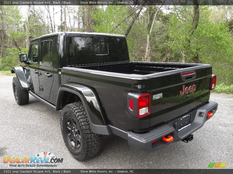 2022 Jeep Gladiator Mojave 4x4 Black / Black Photo #9