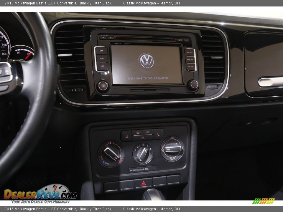 Controls of 2015 Volkswagen Beetle 1.8T Convertible Photo #10