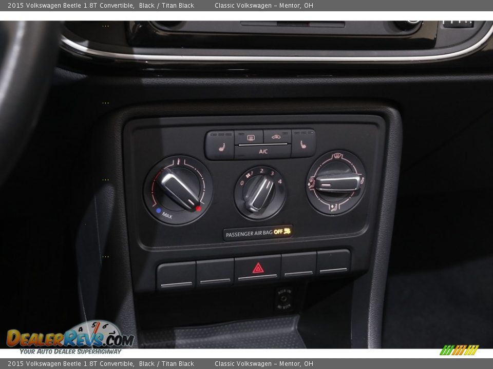 2015 Volkswagen Beetle 1.8T Convertible Black / Titan Black Photo #14