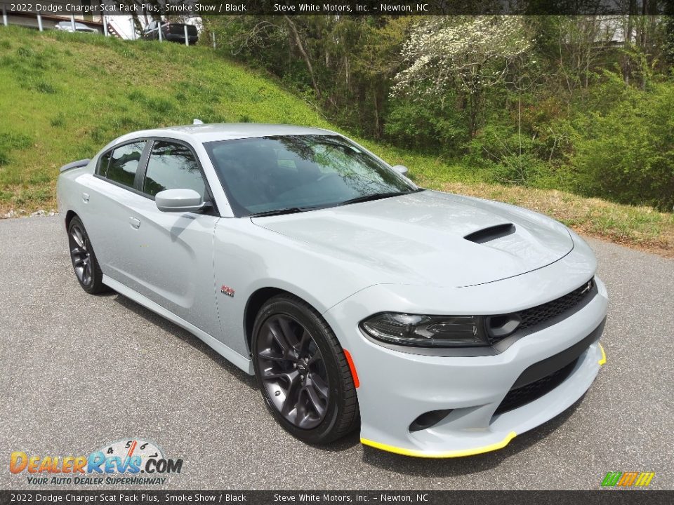 Front 3/4 View of 2022 Dodge Charger Scat Pack Plus Photo #4