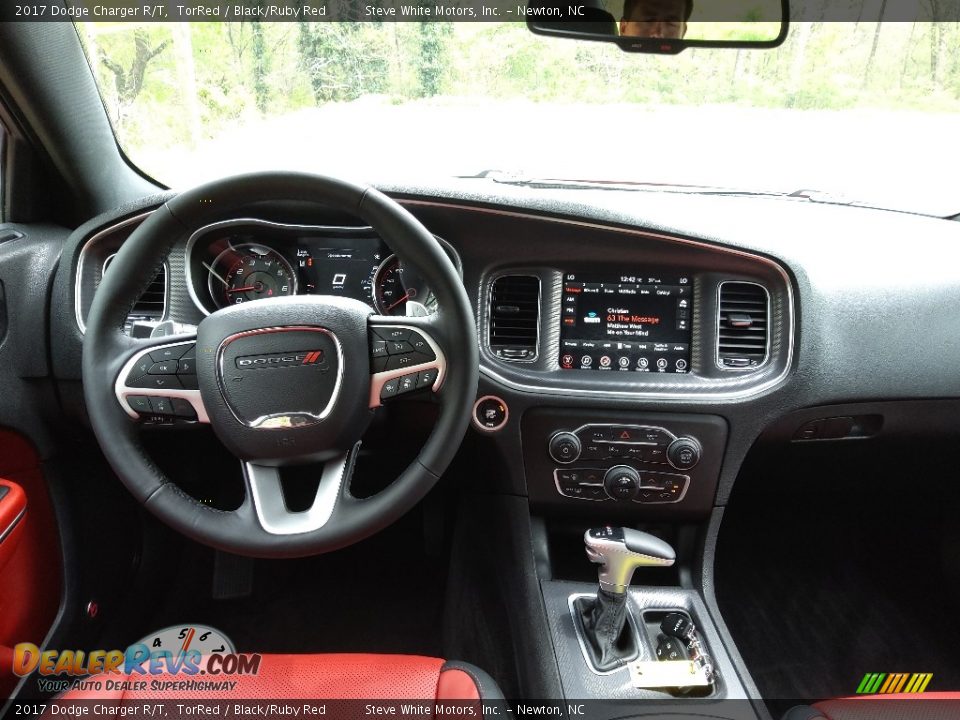 2017 Dodge Charger R/T TorRed / Black/Ruby Red Photo #21