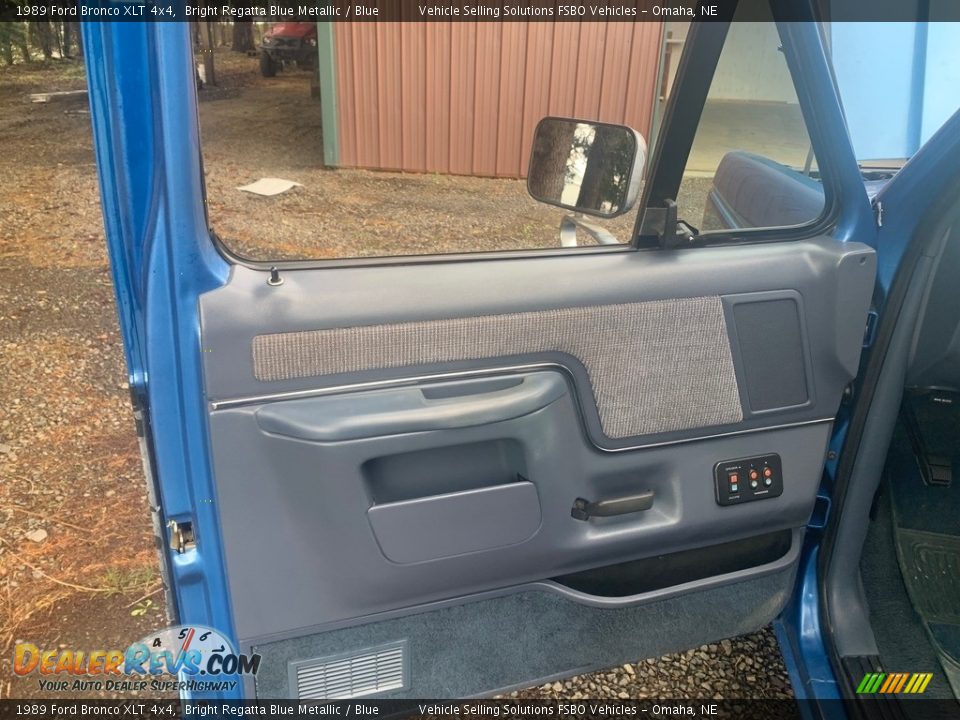 1989 Ford Bronco XLT 4x4 Bright Regatta Blue Metallic / Blue Photo #5