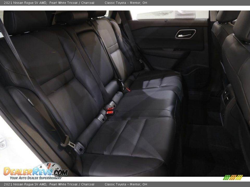 2021 Nissan Rogue SV AWD Pearl White Tricoat / Charcoal Photo #13