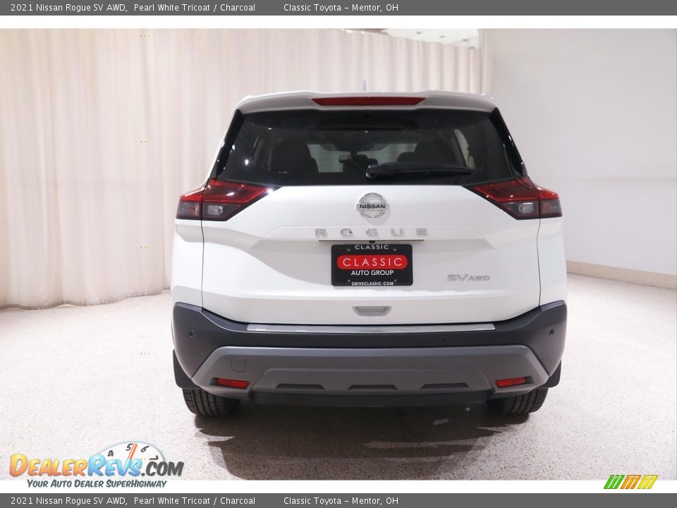 2021 Nissan Rogue SV AWD Pearl White Tricoat / Charcoal Photo #15