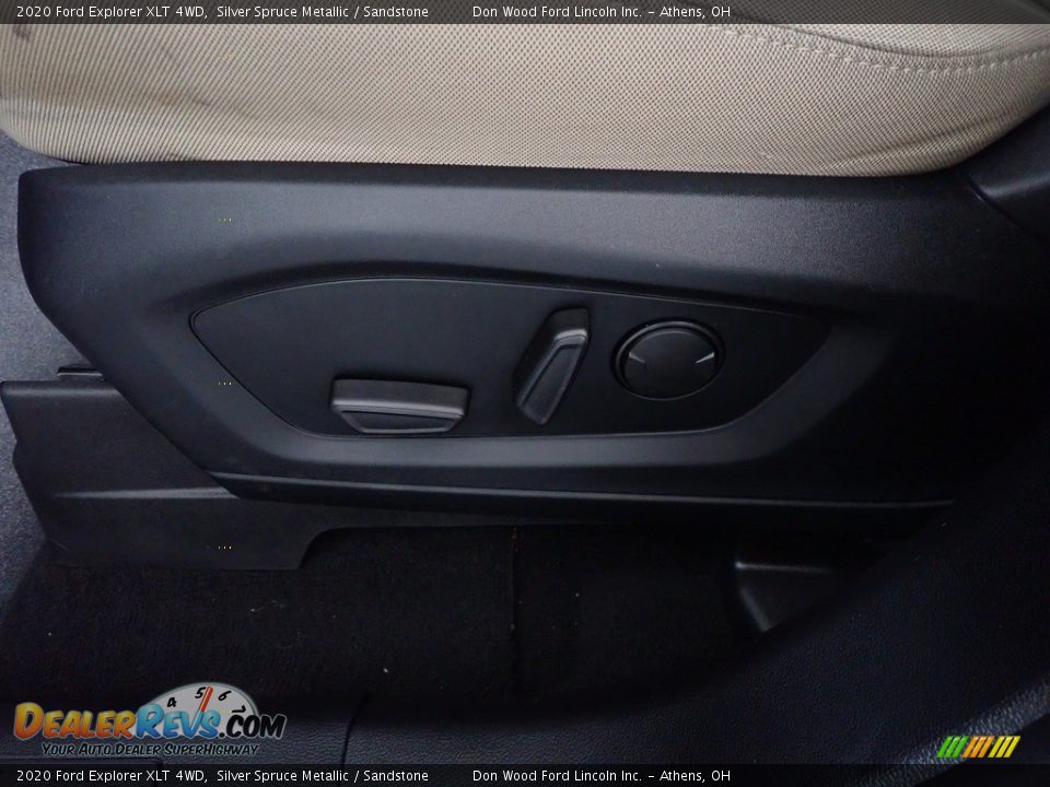 2020 Ford Explorer XLT 4WD Silver Spruce Metallic / Sandstone Photo #25