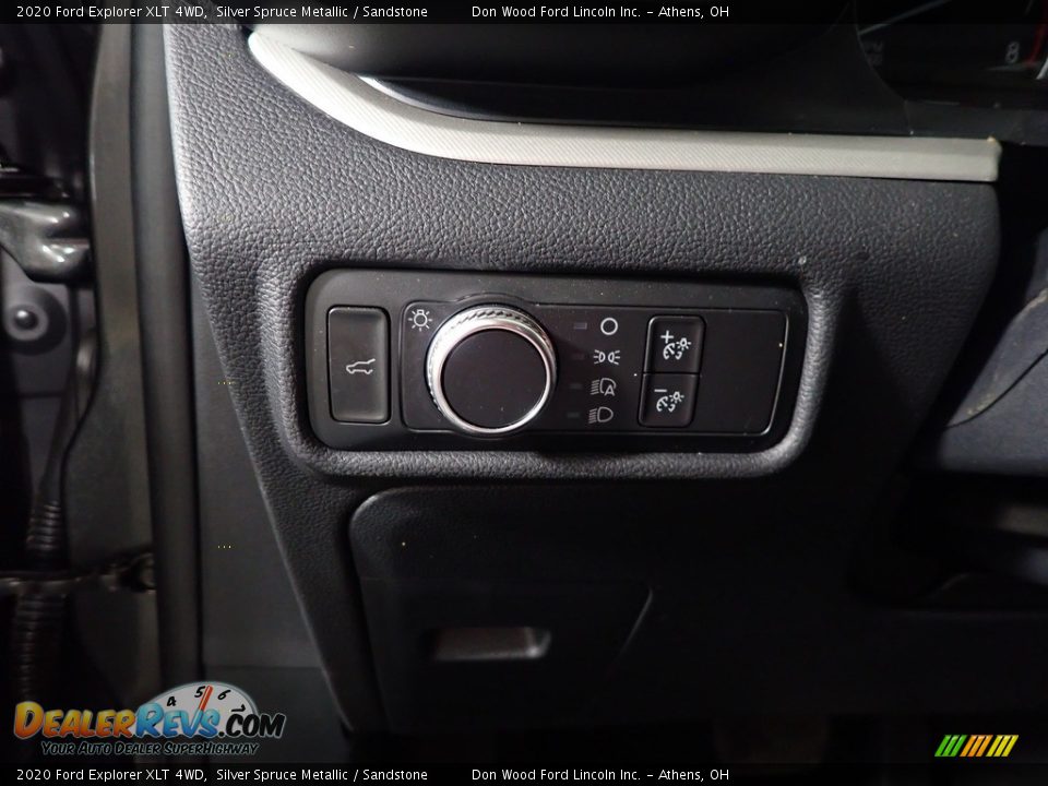2020 Ford Explorer XLT 4WD Silver Spruce Metallic / Sandstone Photo #33