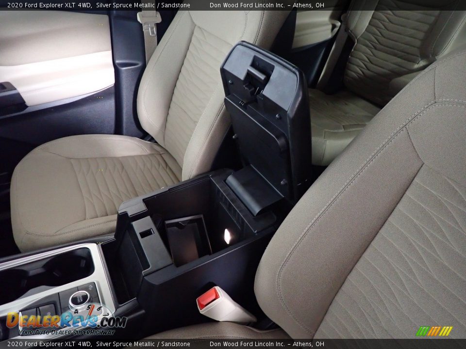 2020 Ford Explorer XLT 4WD Silver Spruce Metallic / Sandstone Photo #35