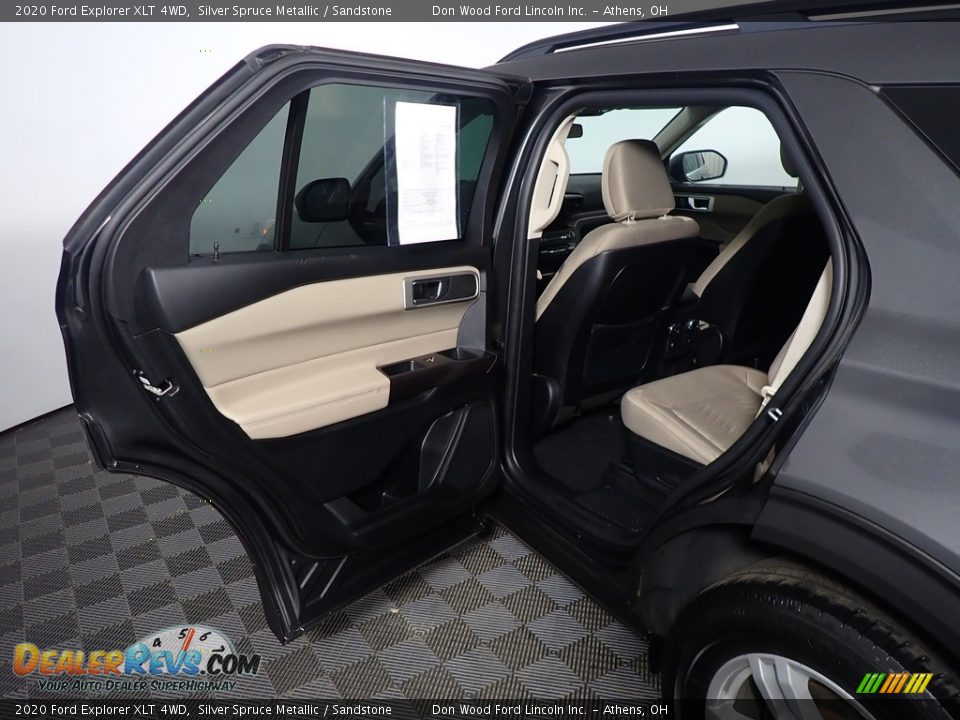 2020 Ford Explorer XLT 4WD Silver Spruce Metallic / Sandstone Photo #36