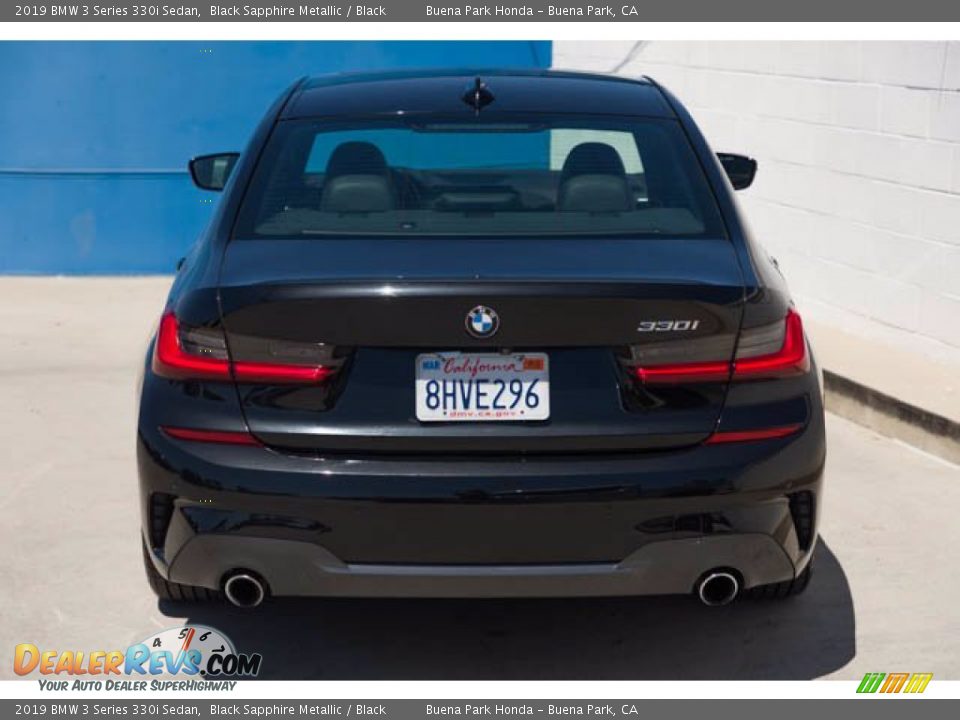 2019 BMW 3 Series 330i Sedan Black Sapphire Metallic / Black Photo #9