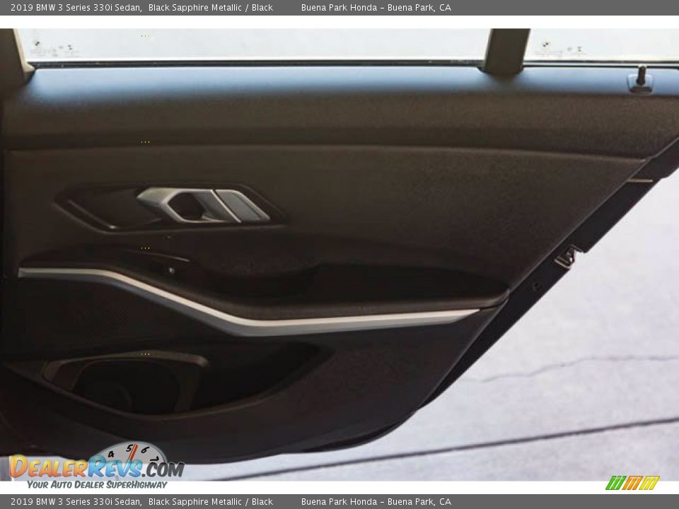 2019 BMW 3 Series 330i Sedan Black Sapphire Metallic / Black Photo #34
