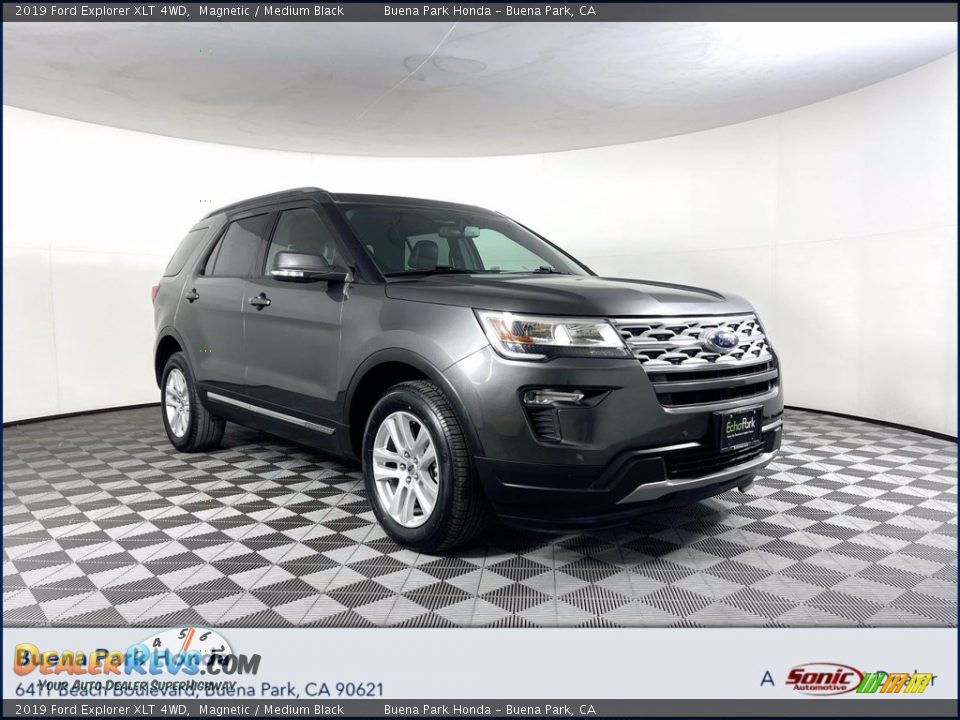 2019 Ford Explorer XLT 4WD Magnetic / Medium Black Photo #1