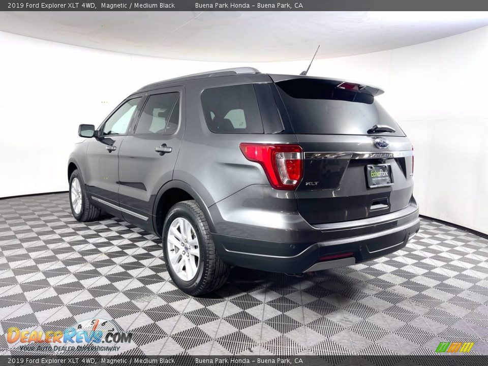 2019 Ford Explorer XLT 4WD Magnetic / Medium Black Photo #5