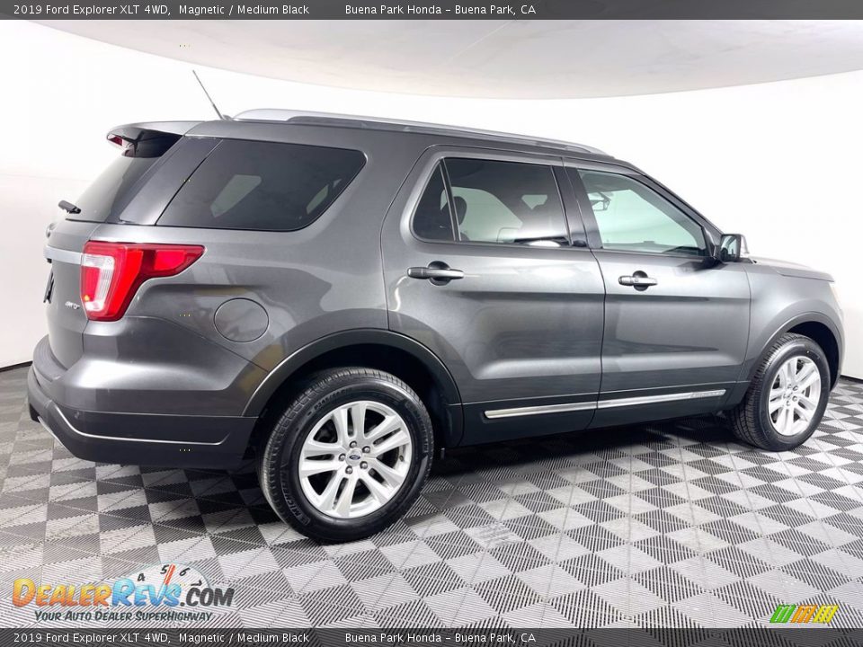 2019 Ford Explorer XLT 4WD Magnetic / Medium Black Photo #8