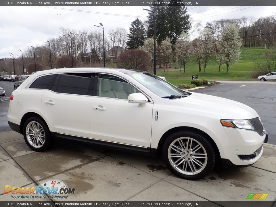 White Platinum Metallic Tri-Coat 2016 Lincoln MKT Elite AWD Photo #6