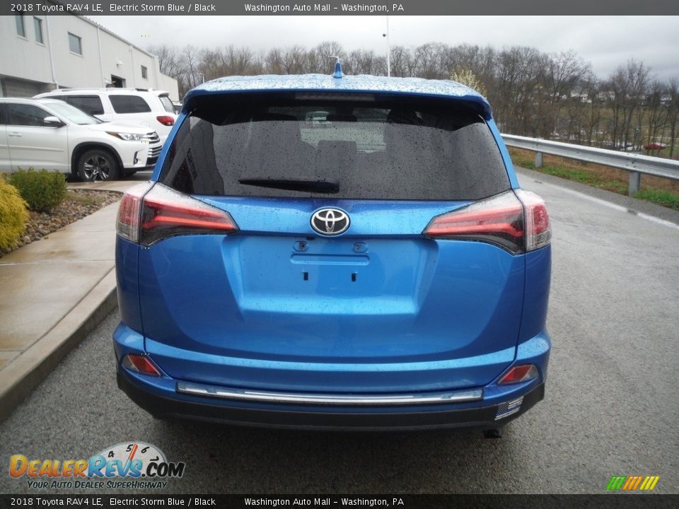 2018 Toyota RAV4 LE Electric Storm Blue / Black Photo #12