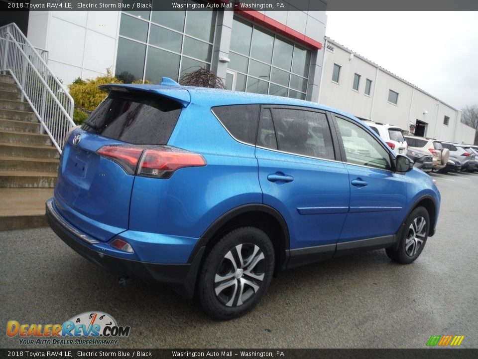 2018 Toyota RAV4 LE Electric Storm Blue / Black Photo #14