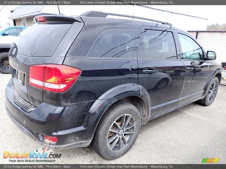 2019 Dodge Journey SE AWD Pitch Black / Black Photo #3