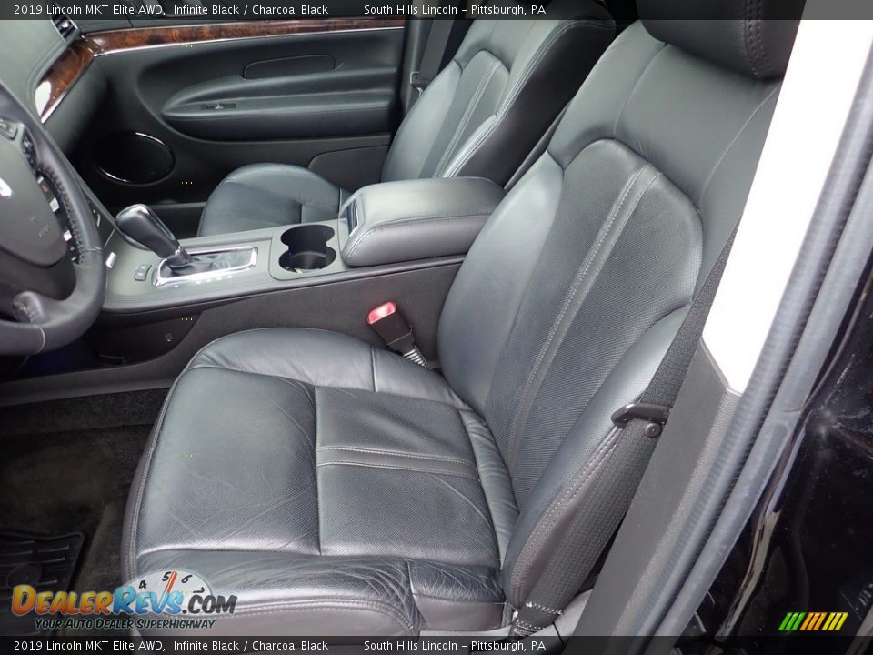 Front Seat of 2019 Lincoln MKT Elite AWD Photo #15