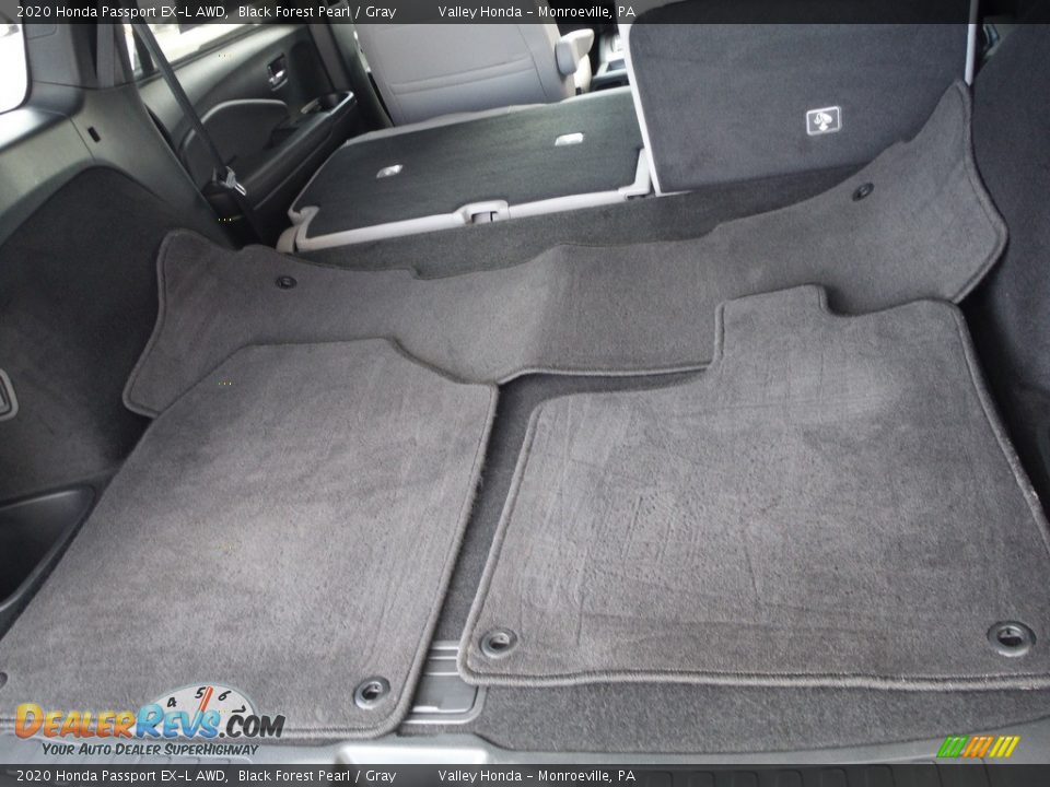 2020 Honda Passport EX-L AWD Black Forest Pearl / Gray Photo #31
