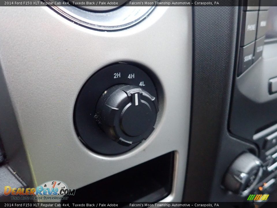 2014 Ford F150 XLT Regular Cab 4x4 Tuxedo Black / Pale Adobe Photo #19
