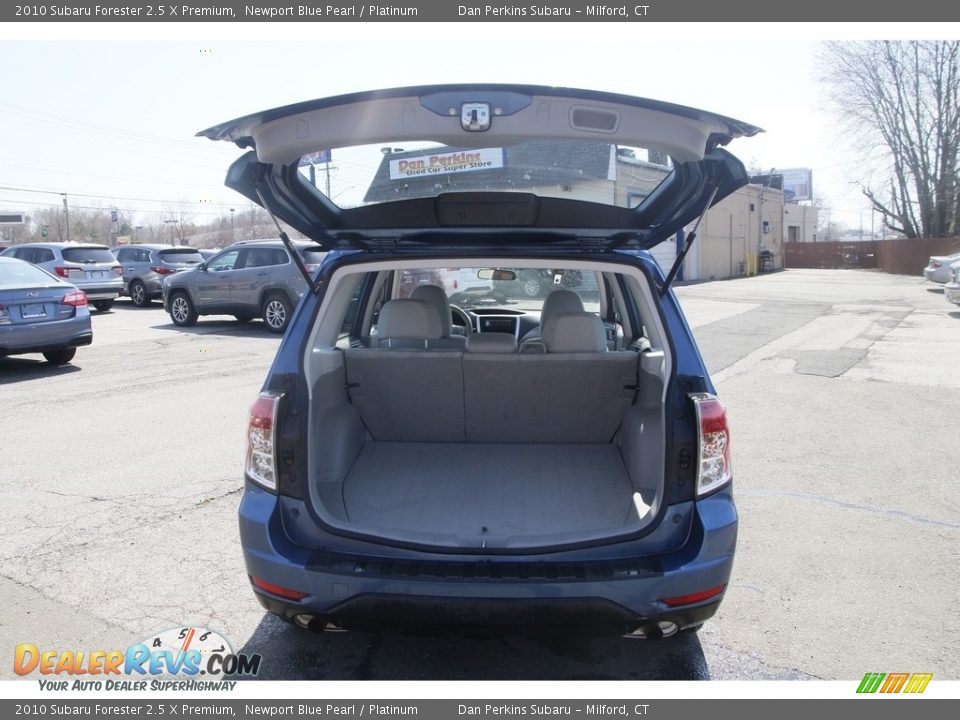 2010 Subaru Forester 2.5 X Premium Newport Blue Pearl / Platinum Photo #13