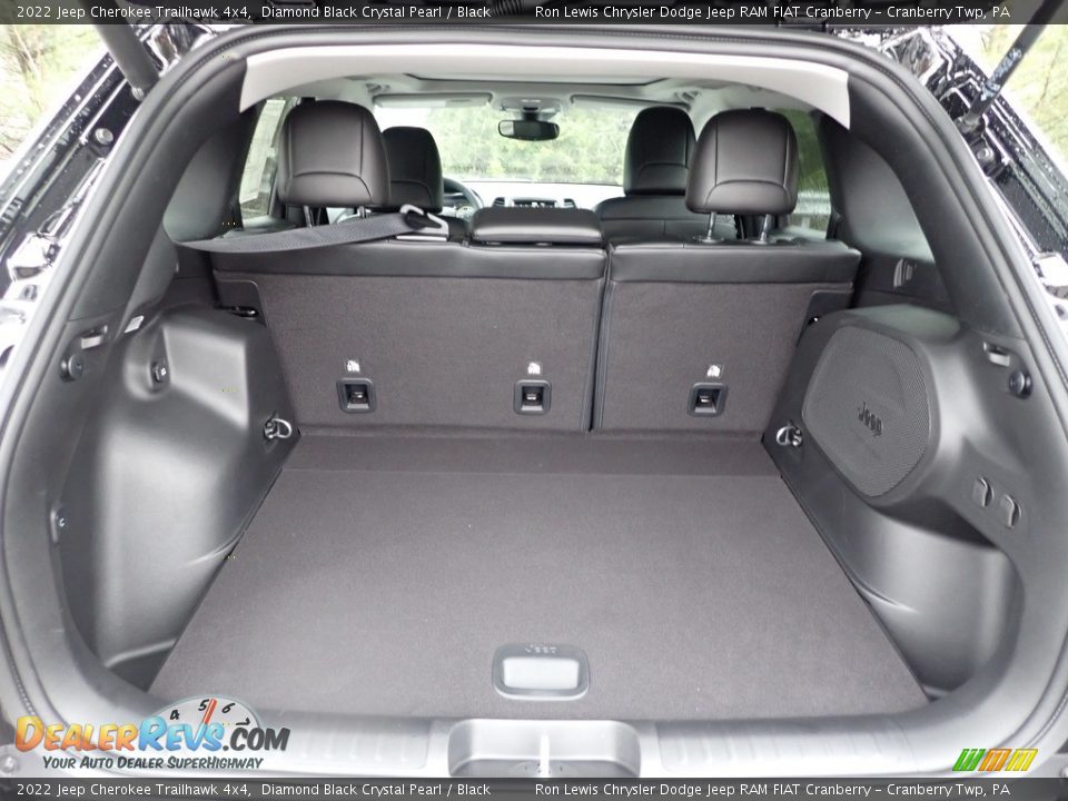 2022 Jeep Cherokee Trailhawk 4x4 Trunk Photo #9