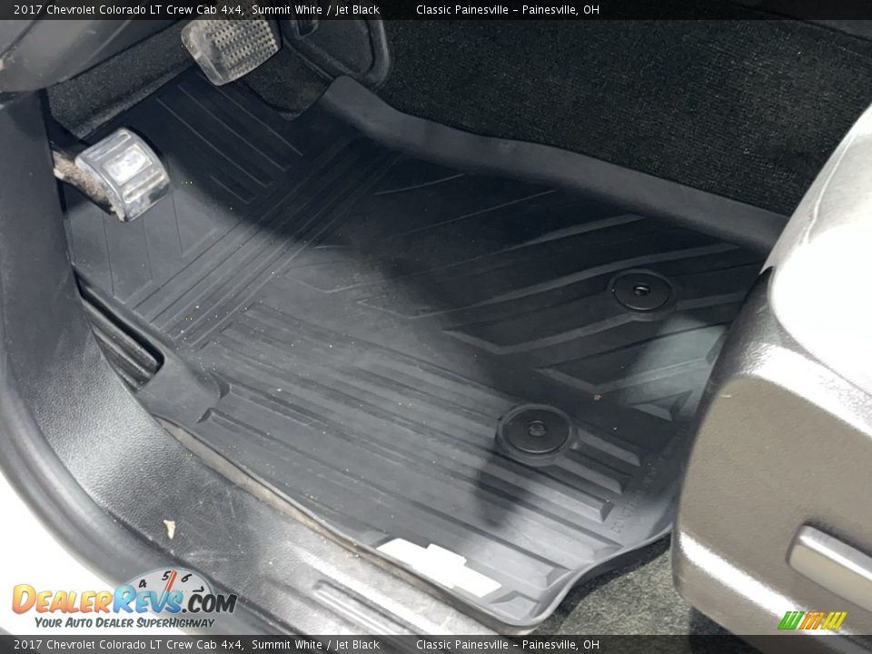 2017 Chevrolet Colorado LT Crew Cab 4x4 Summit White / Jet Black Photo #32