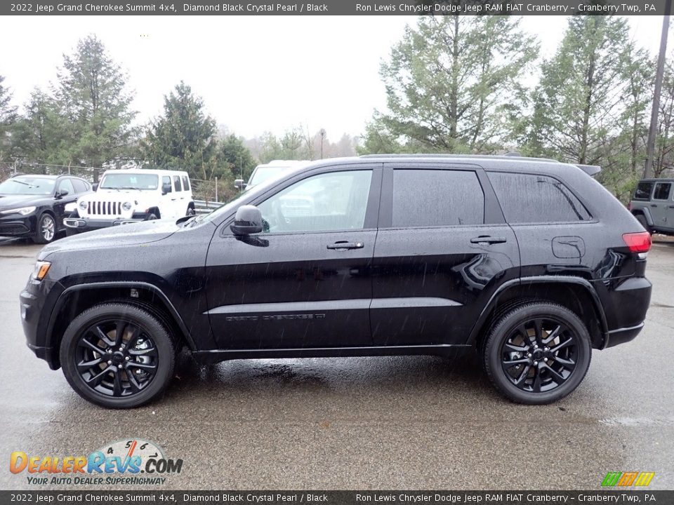 2022 Jeep Grand Cherokee Summit 4x4 Diamond Black Crystal Pearl / Black Photo #2