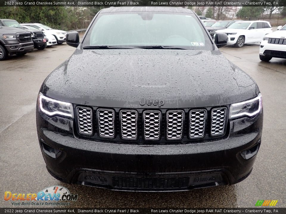 2022 Jeep Grand Cherokee Summit 4x4 Diamond Black Crystal Pearl / Black Photo #8