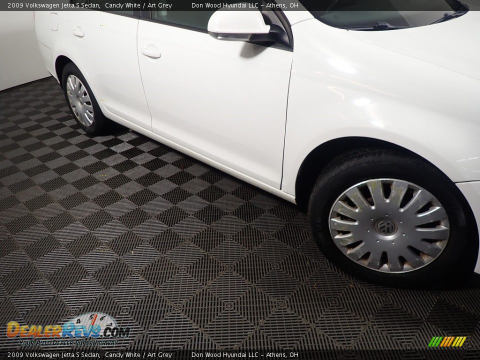 2009 Volkswagen Jetta S Sedan Candy White / Art Grey Photo #3