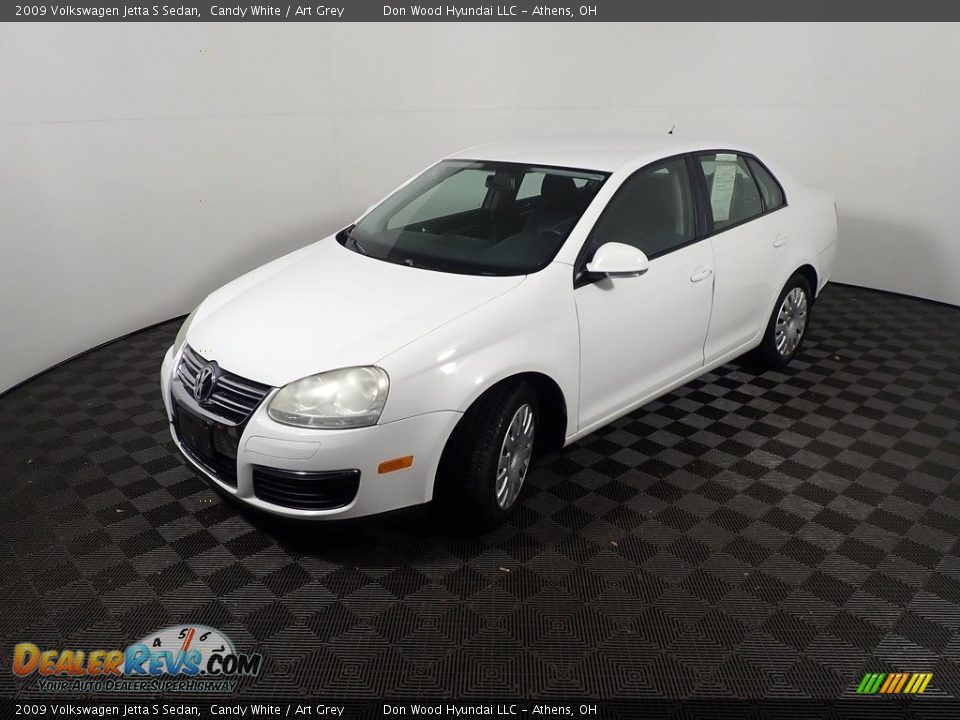 2009 Volkswagen Jetta S Sedan Candy White / Art Grey Photo #7