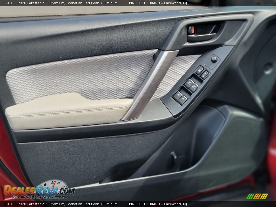 2018 Subaru Forester 2.5i Premium Venetian Red Pearl / Platinum Photo #33