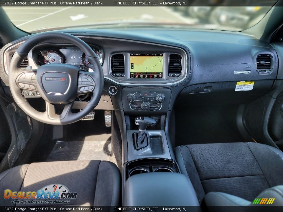 Dashboard of 2022 Dodge Charger R/T Plus Photo #13